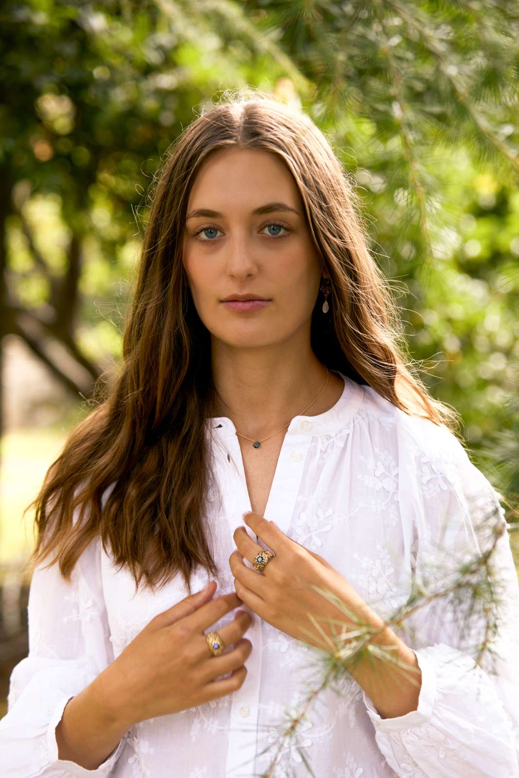 Eva London Topaz Necklace 9kt Yellow Gold