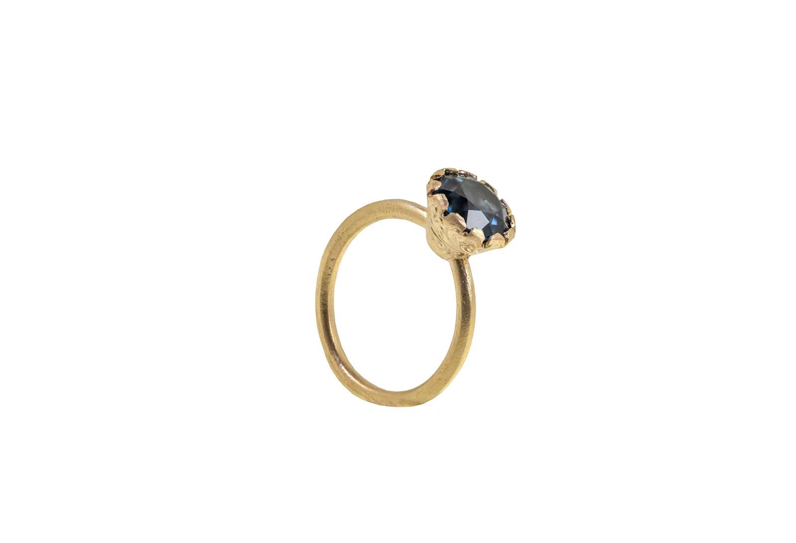 Clara Ring London Topaz 9kt Yellow Gold