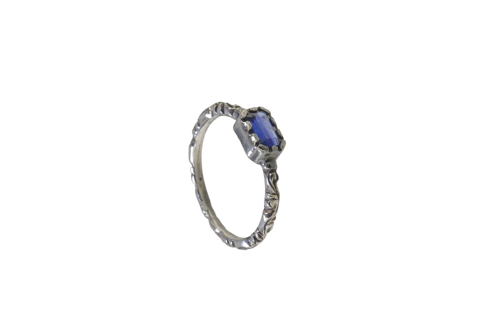 Grazia Kyanite 925 Silver Ring