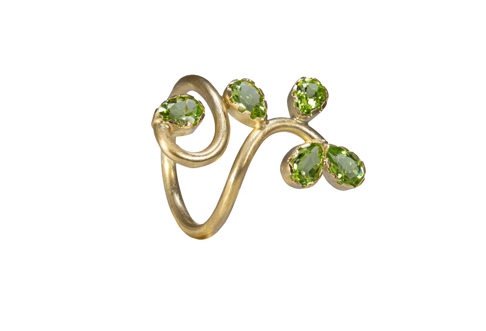 Ramage Ring Peridot 9kt Yellow Gold